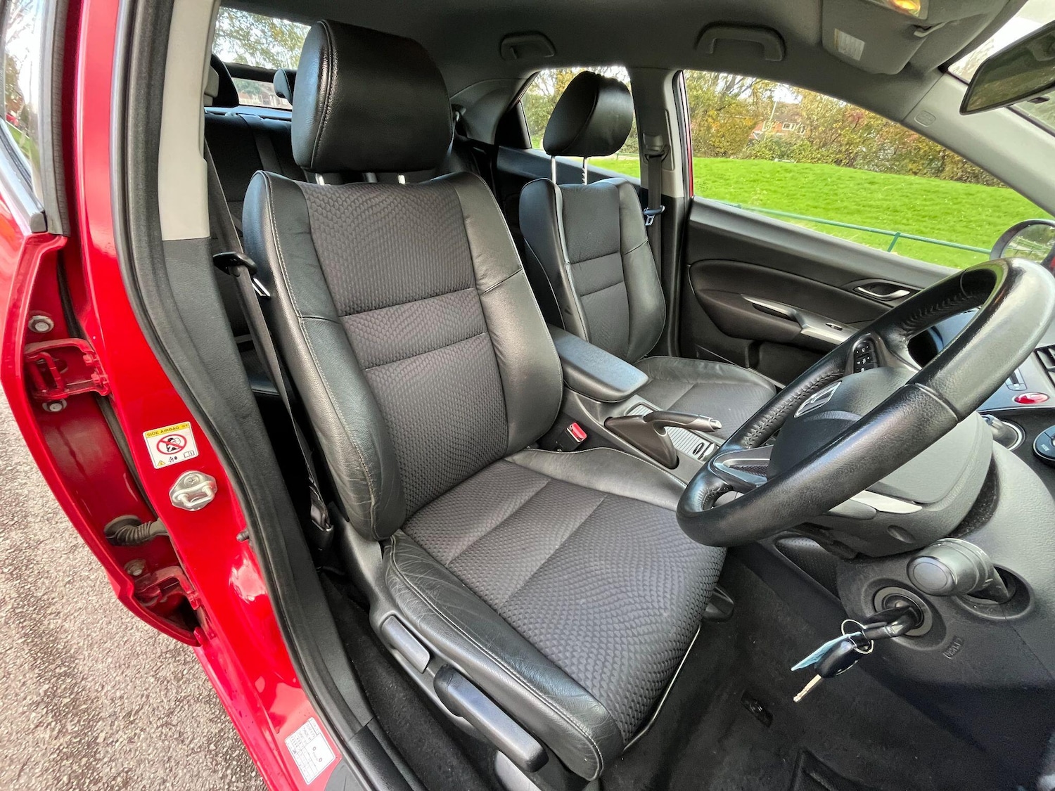 Used Honda Civic 2010 for sale - 76378581: Photo 15