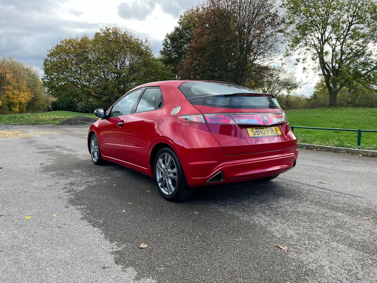 Used Honda Civic 2010 for sale - 76378581: Photo 5
