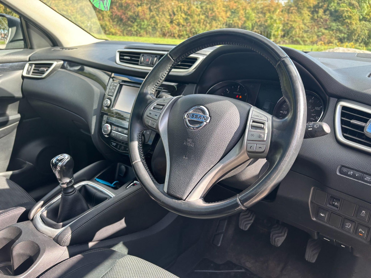 Used Nissan Qashqai 2015 for sale - 76044237: Photo 19