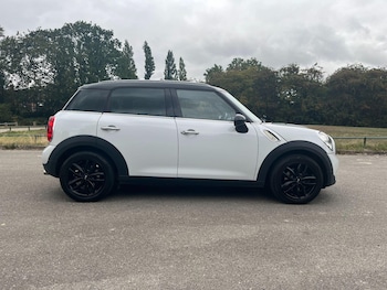 Used MINI Countryman 2012 for sale - 75636936: Photo