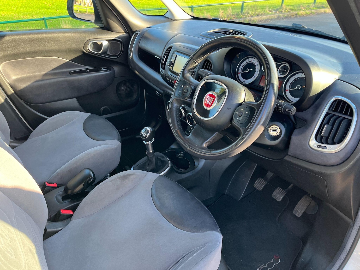 Used Fiat 500L 2013 for sale - 76574960: Photo 11