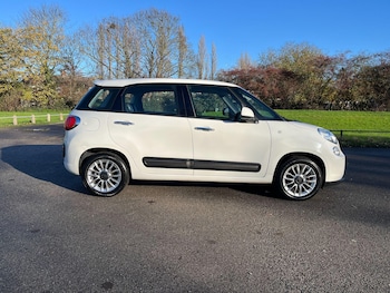 Used Fiat 500L 2013 for sale - 76574960: Photo