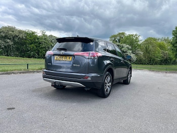 Used Toyota RAV4 2016 for sale - 78499065: Photo
