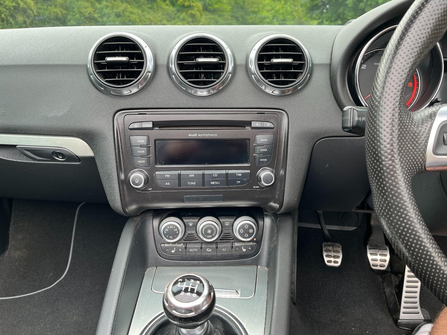 Used Audi TT 2011 for sale - 75993002: Photo 27