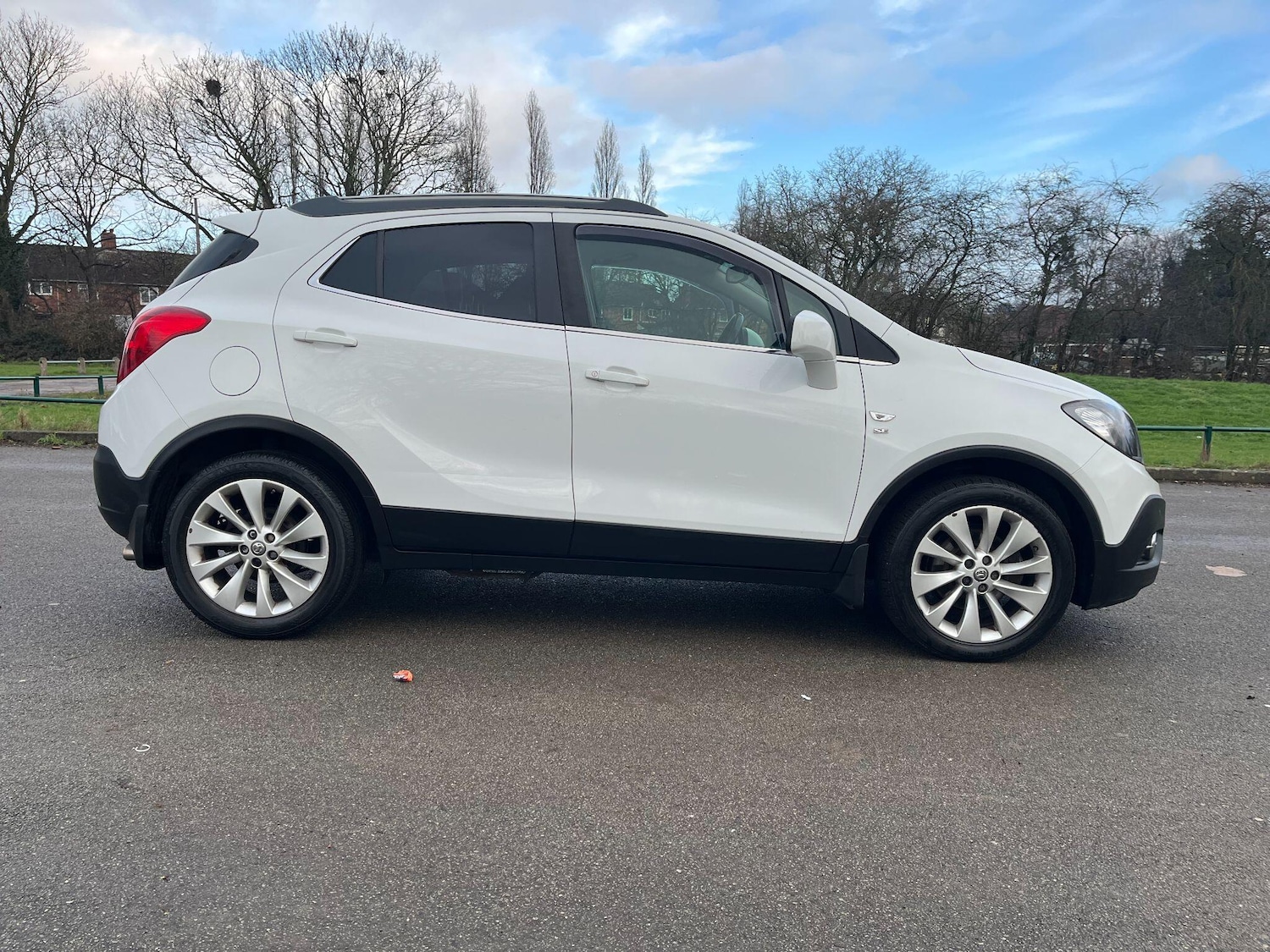 Used Vauxhall Mokka 2015 for sale - 77224114: Photo 2