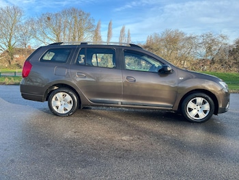 Used Dacia Logan MCV 2019 for sale - 77134086: Photo