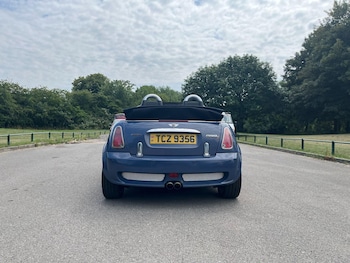 Used MINI Convertible 2004 for sale - 78982957: Photo