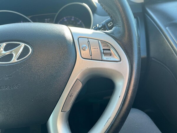Used Hyundai Ix35 2013 for sale - 76007359: Photo 24