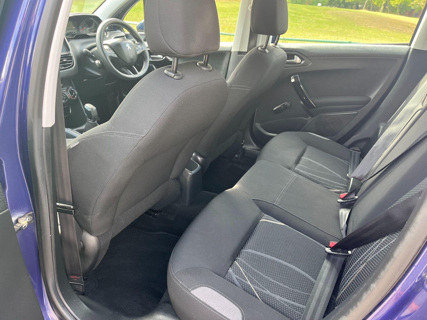 Used Peugeot 208 2013 for sale - 76474831: Photo 13