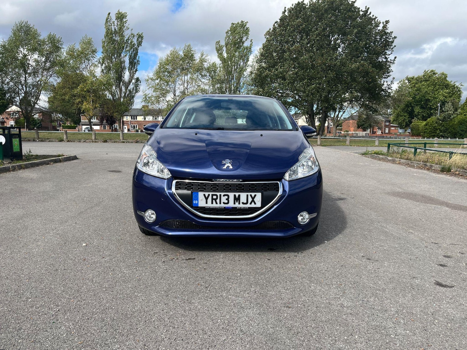 Used Peugeot 208 2013 for sale - 76474831: Photo 8