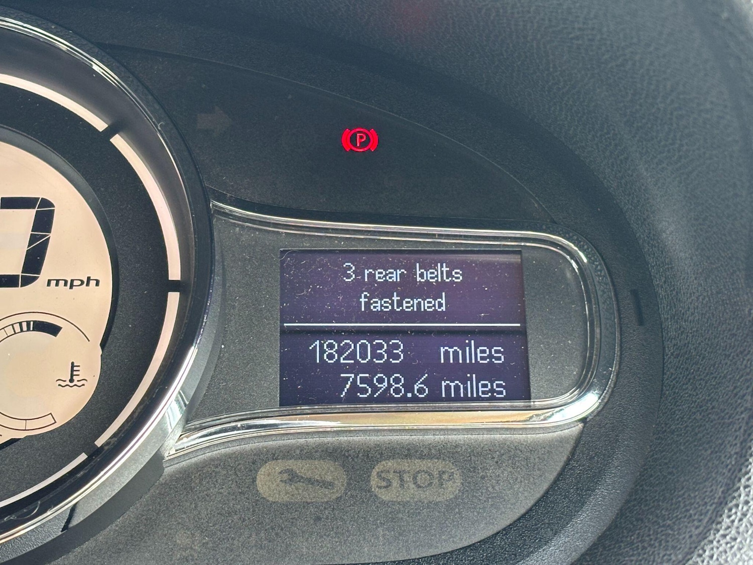 Used Renault Megane 2014 for sale - 77660508: Photo 24