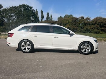 Used Skoda Superb 2016 for sale - 75575713: Photo