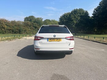 Used Skoda Superb 2016 for sale - 75575713: Photo
