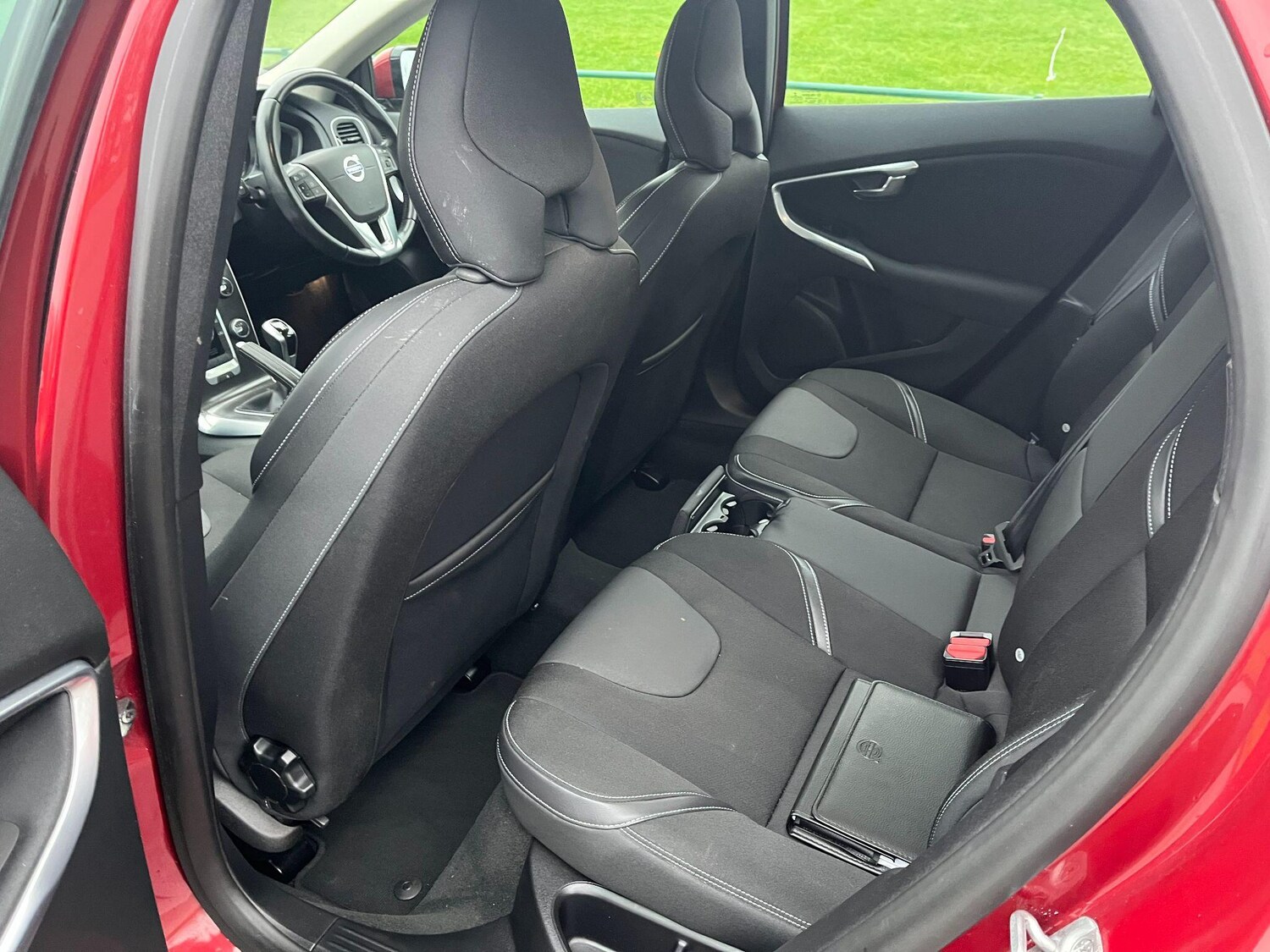 Used Volvo V40 2015 for sale - 77526272: Photo 13