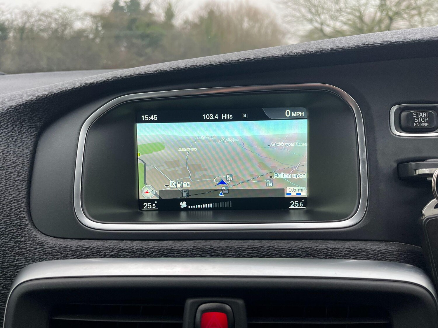 Used Volvo V40 2015 for sale - 77526272: Photo 21