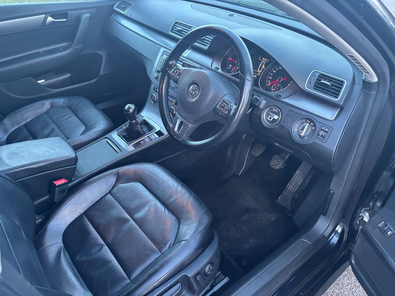 Used Volkswagen Passat 2014 for sale - 77360687: Photo 10