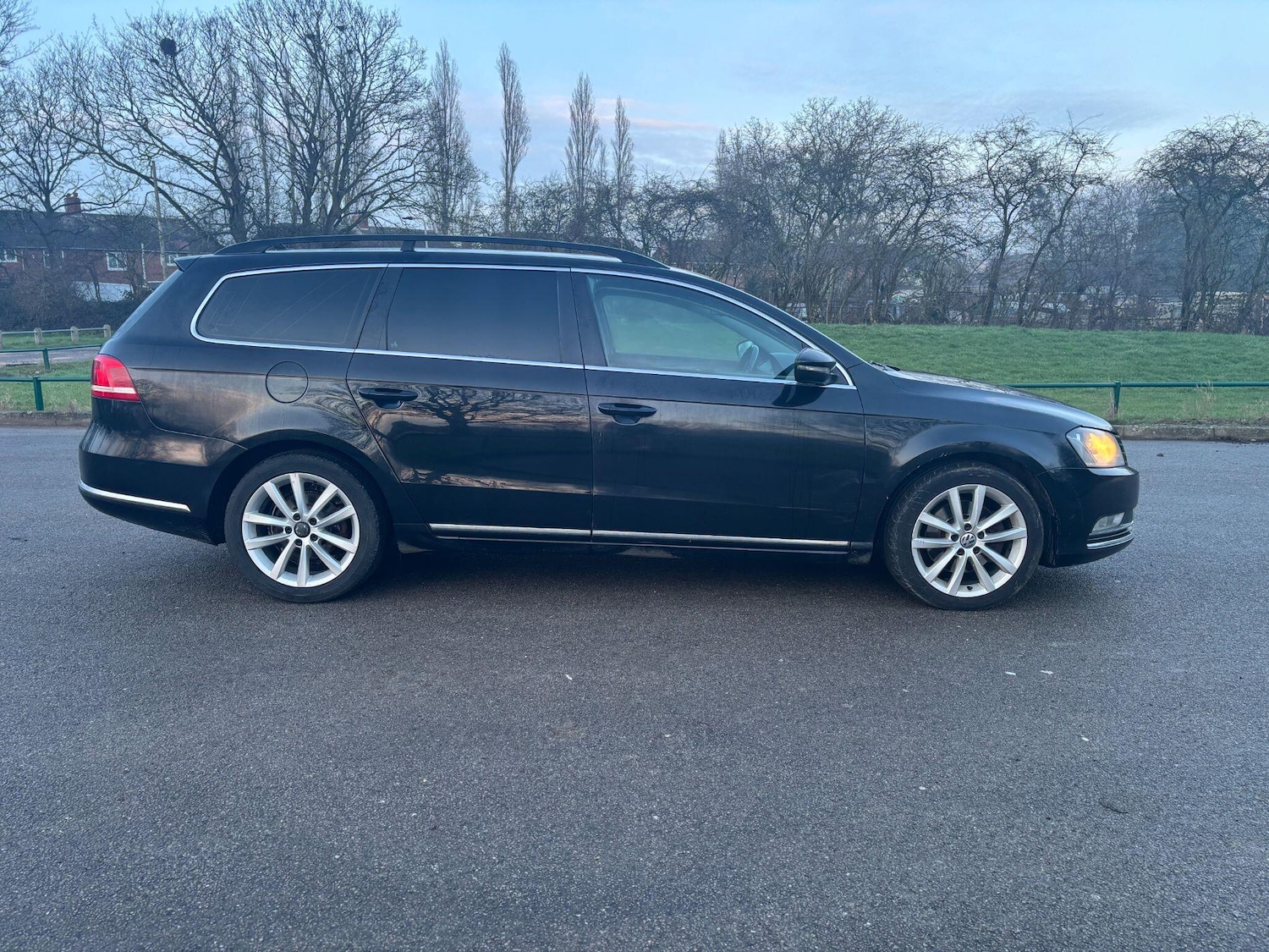 Used Volkswagen Passat 2014 for sale - 77360687: Photo 2