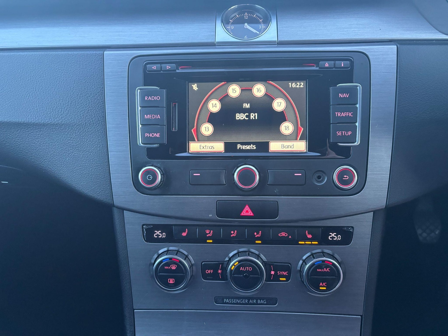 Used Volkswagen Passat 2014 for sale - 77360687: Photo 20