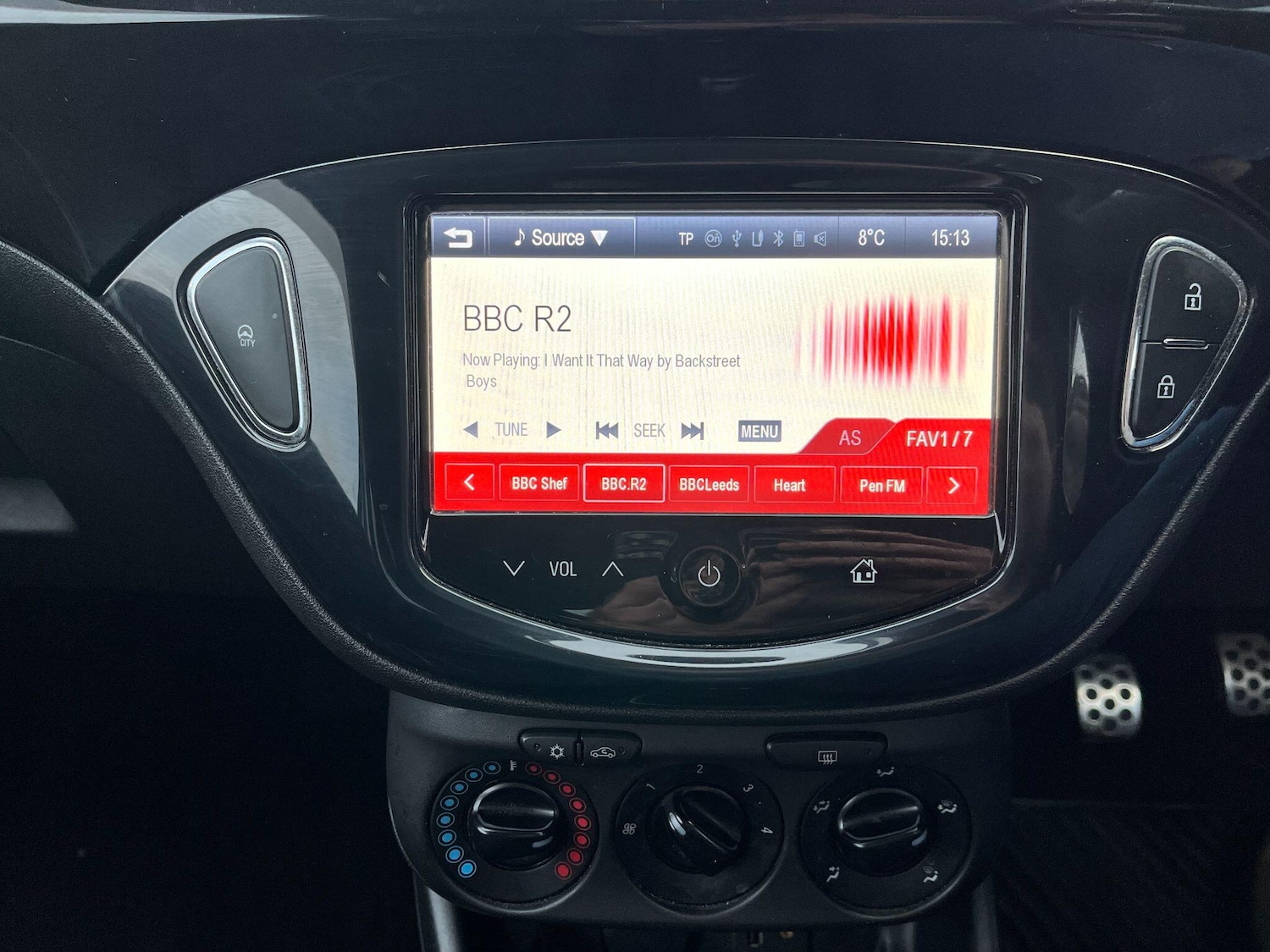 Used Vauxhall Corsa 2015 for sale - 77239576: Photo 19