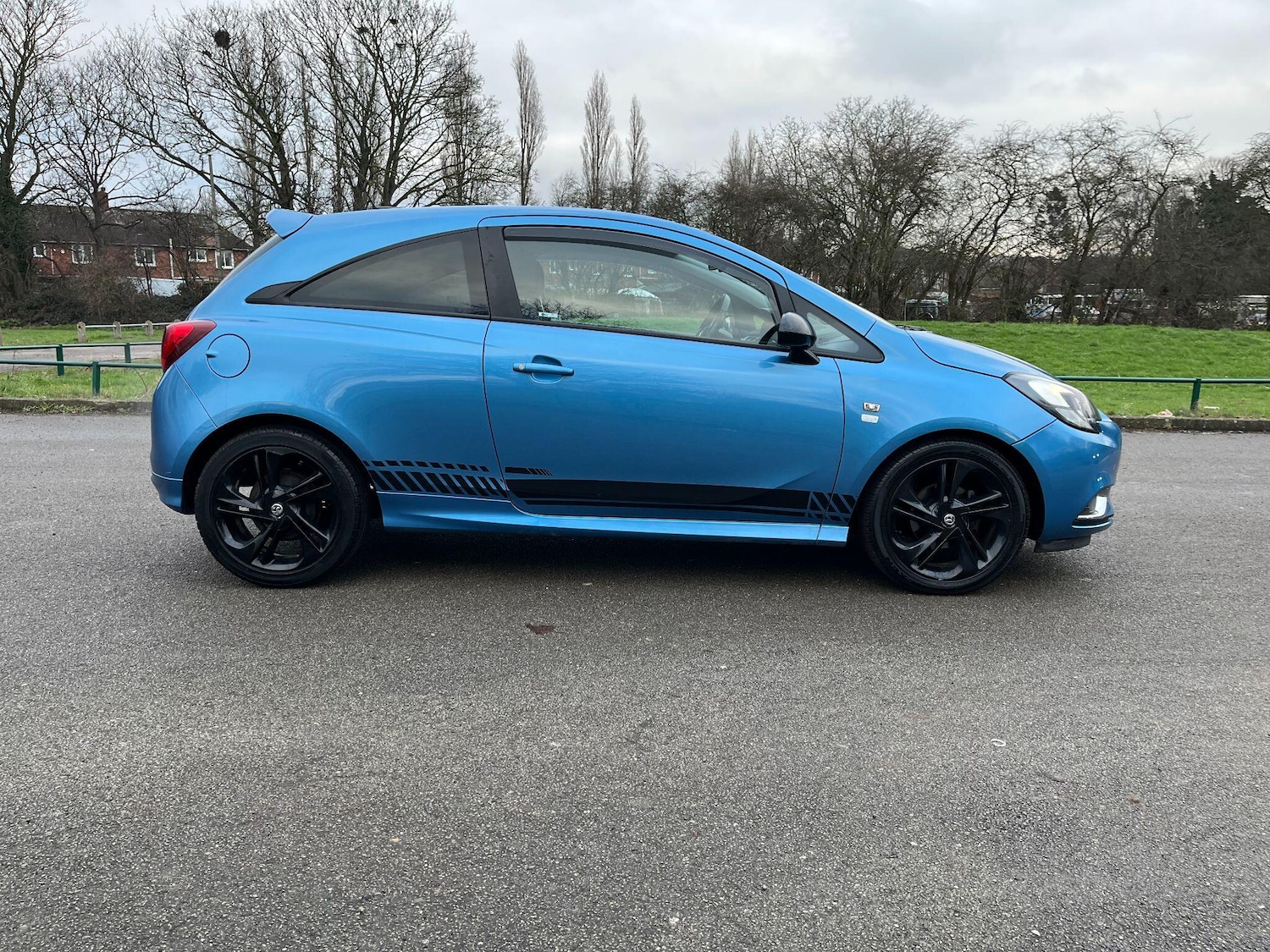 Used Vauxhall Corsa 2015 for sale - 77239576: Photo 2