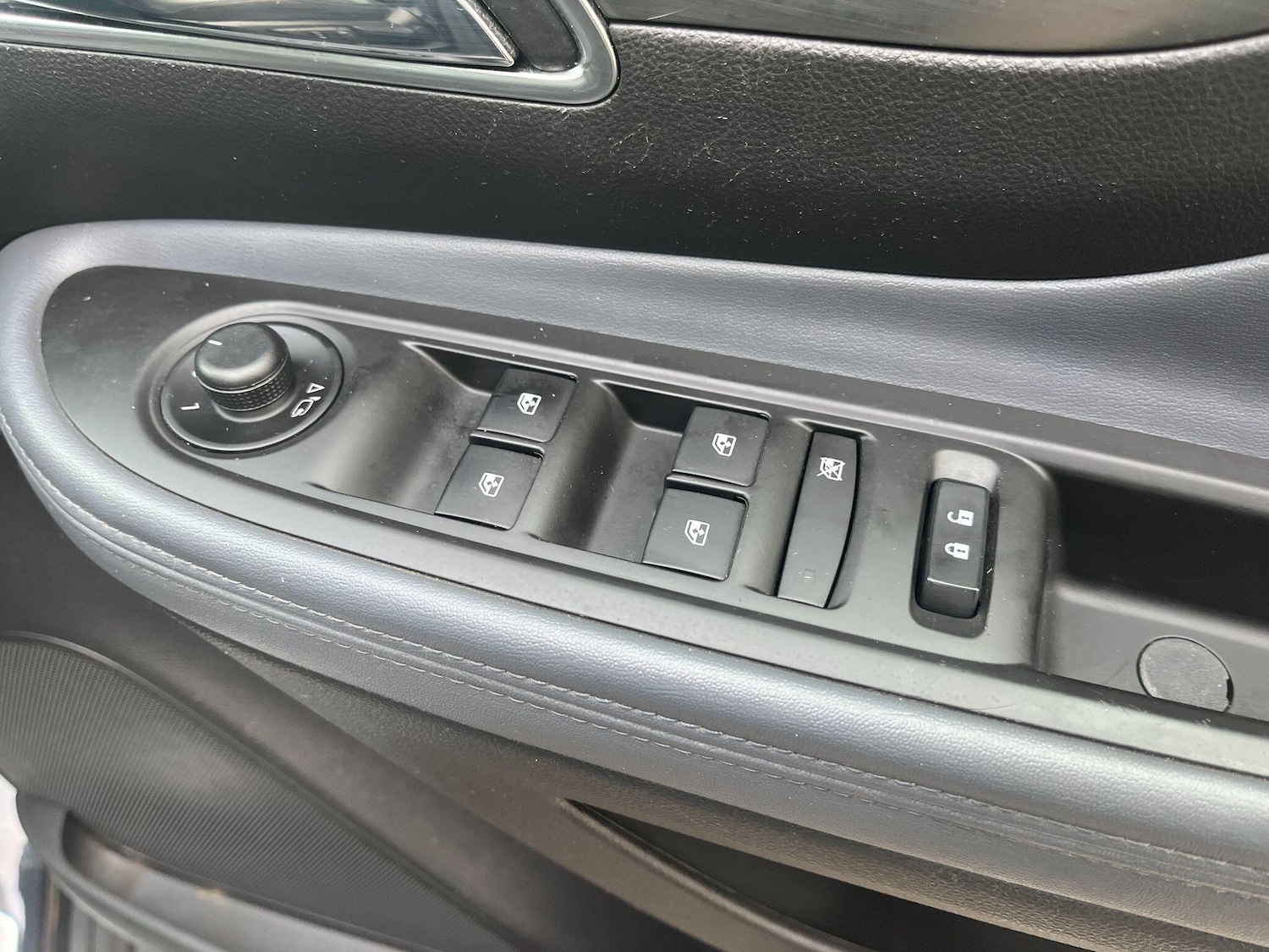 Used Vauxhall Mokka 2015 for sale - 76338663: Photo 18