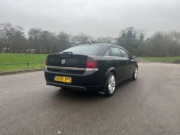 Used Vauxhall Vectra 2006 for sale - 76928172: Photo