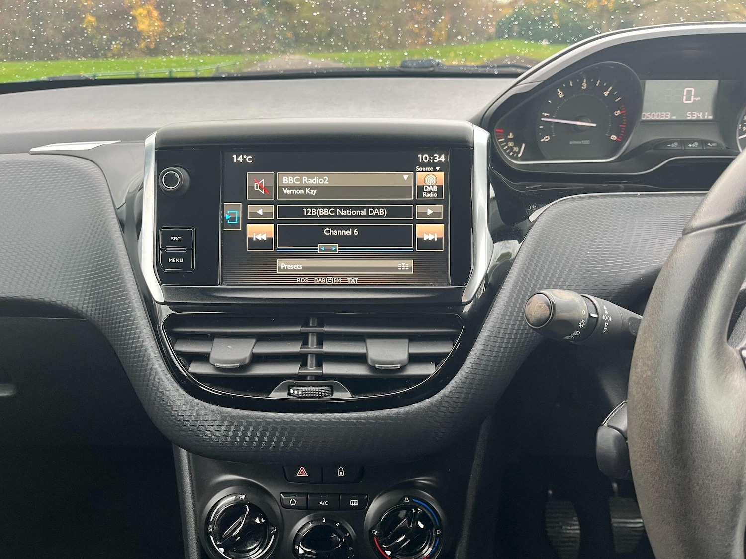 Used Peugeot 2008 2016 for sale - 76563613: Photo 19