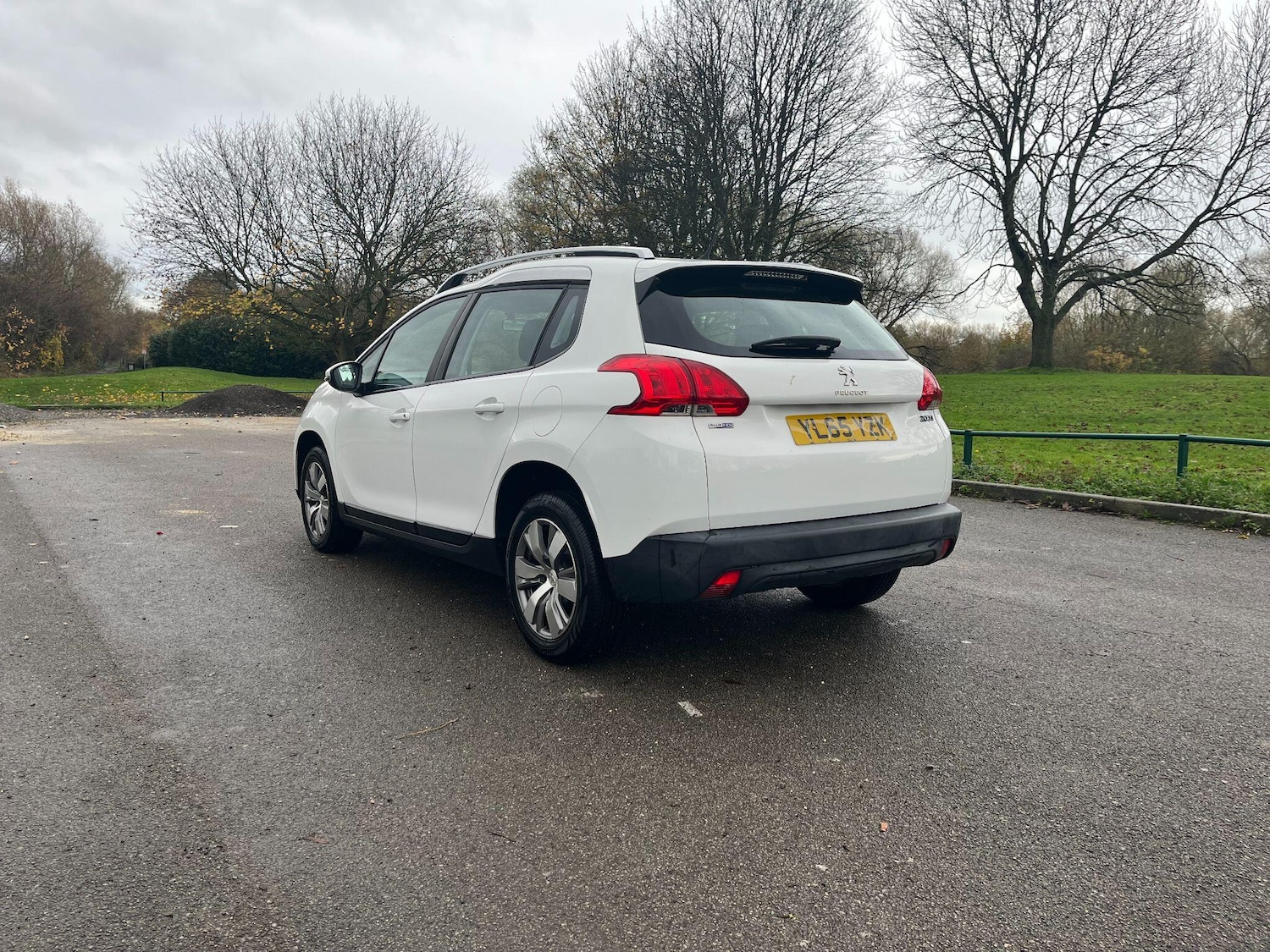 Used Peugeot 2008 2016 for sale - 76563613: Photo 5
