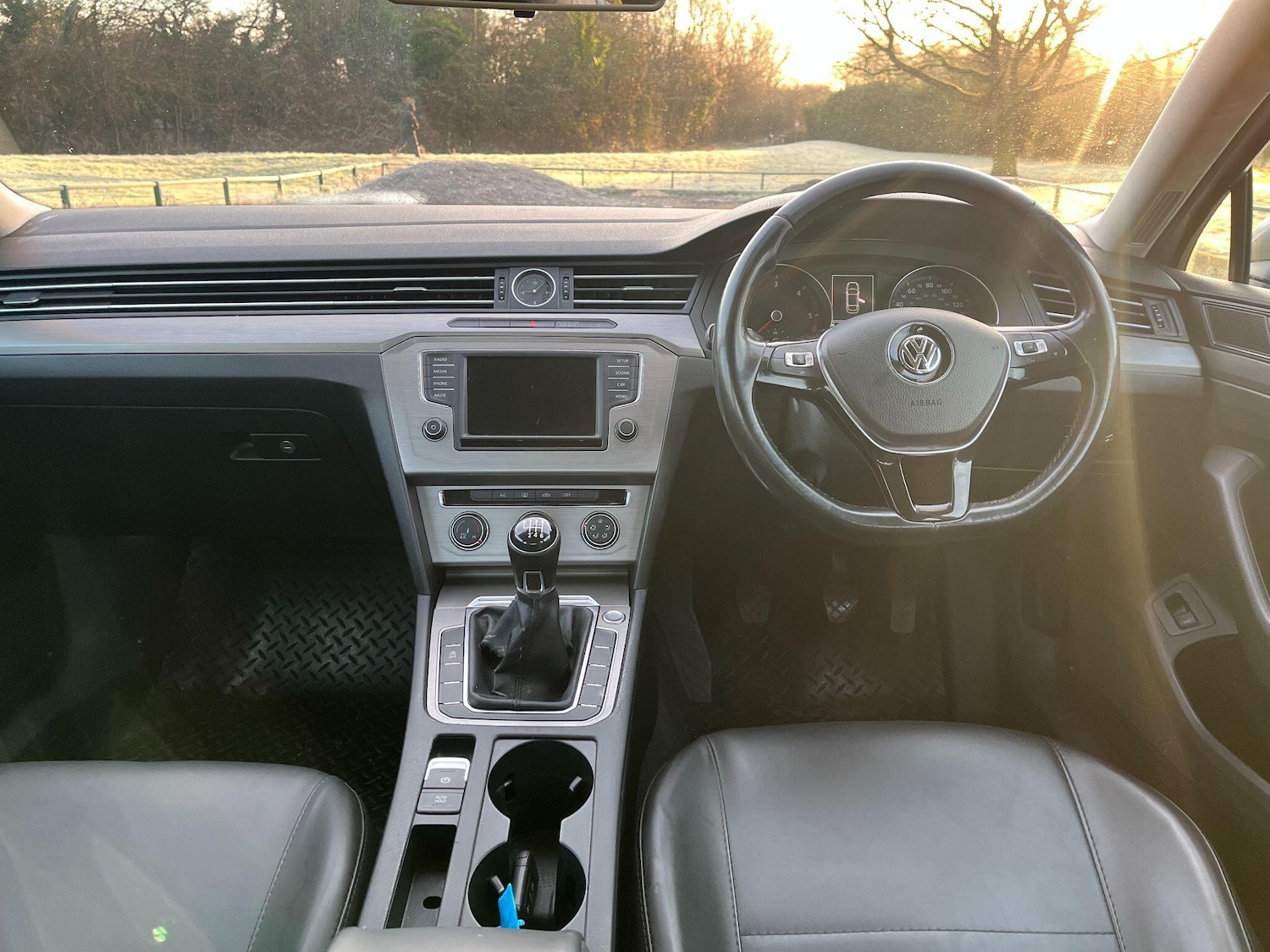 Used Volkswagen Passat 2015 for sale - 77218906: Photo 15