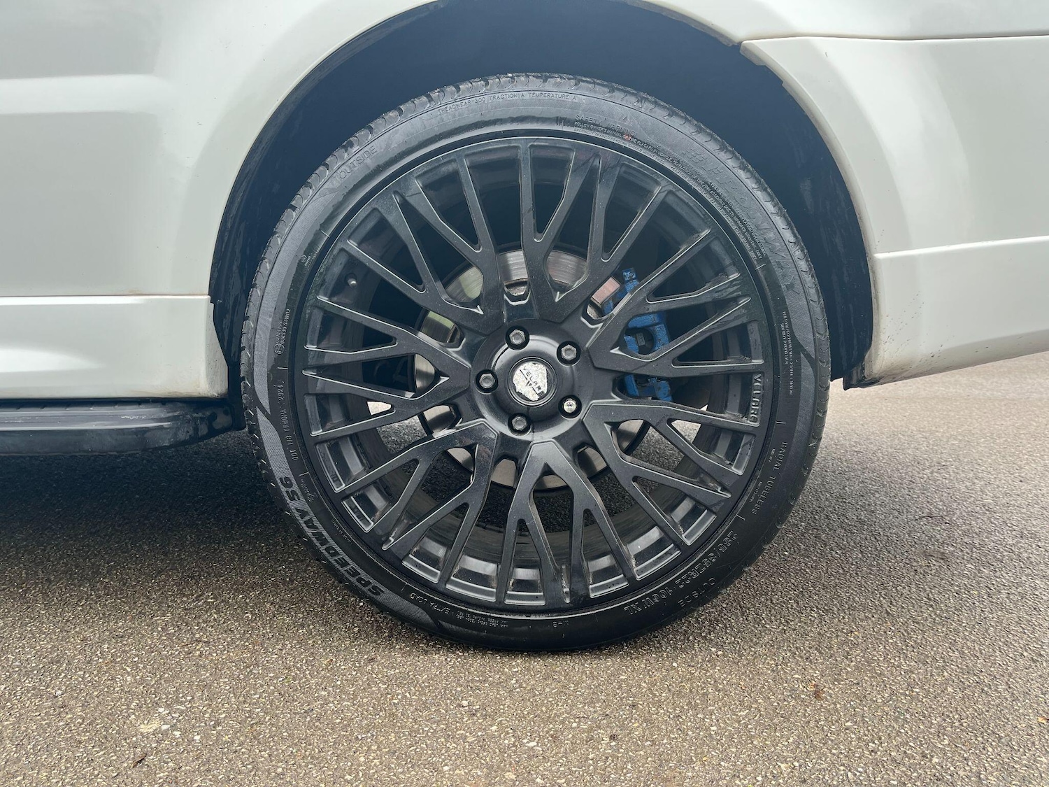 Used Land Rover Range Rover Sport 2011 for sale - 77698342: Photo 11