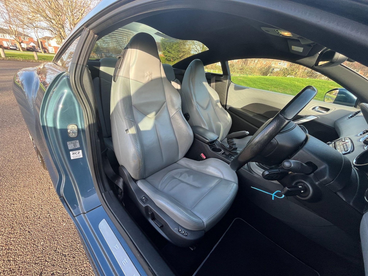 Used Peugeot RCZ 2010 for sale - 76736809: Photo 16