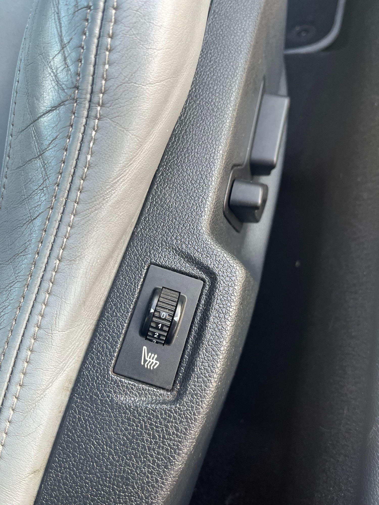 Used Peugeot RCZ 2010 for sale - 76736809: Photo 26