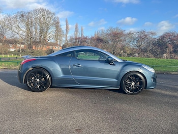 Used Peugeot RCZ 2010 for sale - 76736809: Photo
