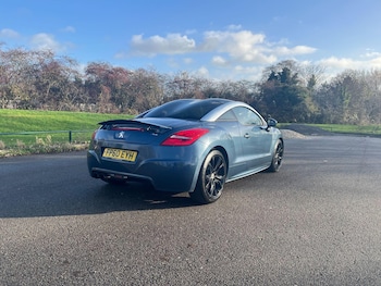 Used Peugeot RCZ 2010 for sale - 76736809: Photo