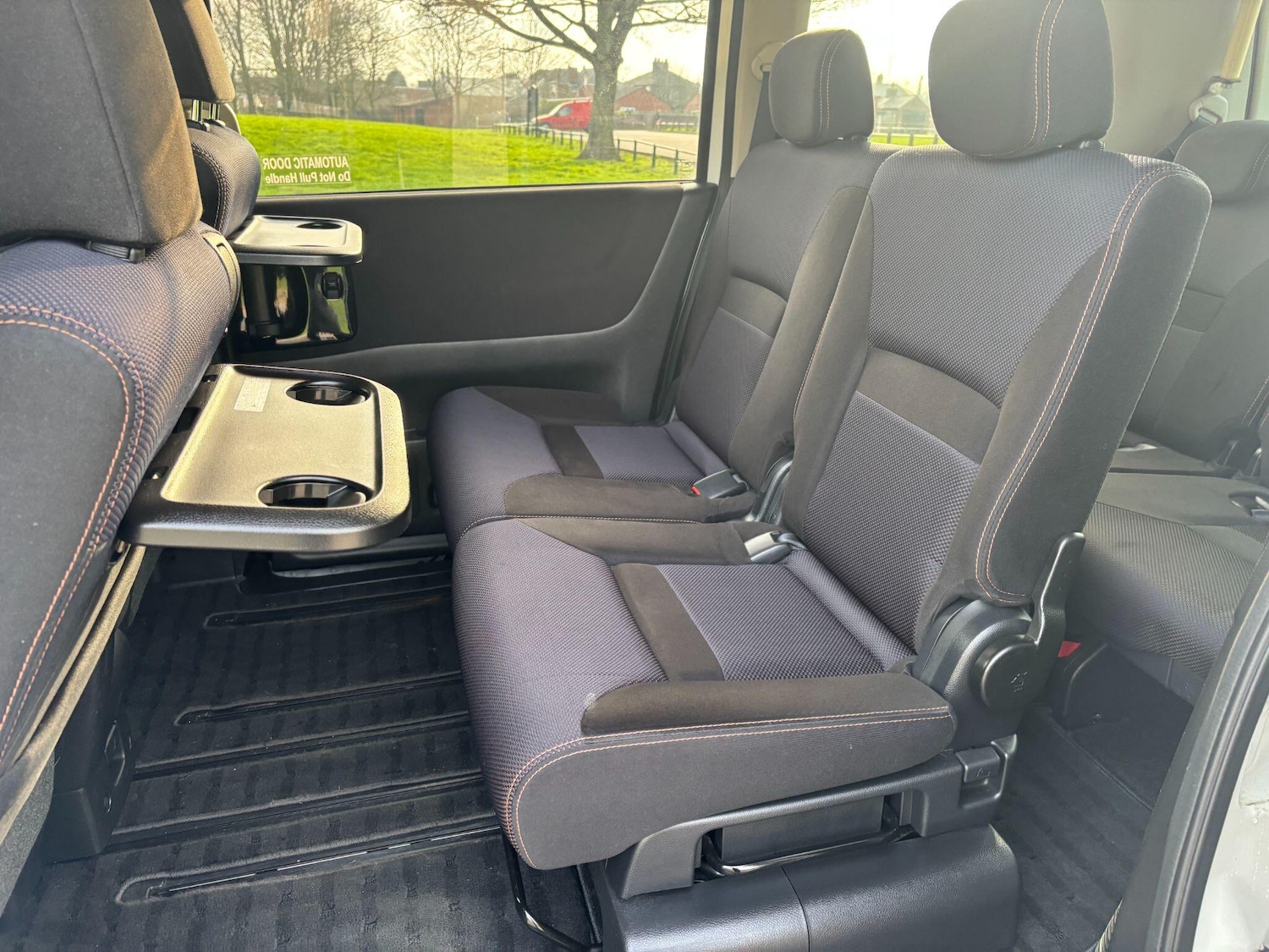 Used Nissan Serena 2021 for sale - 77786334: Photo 11