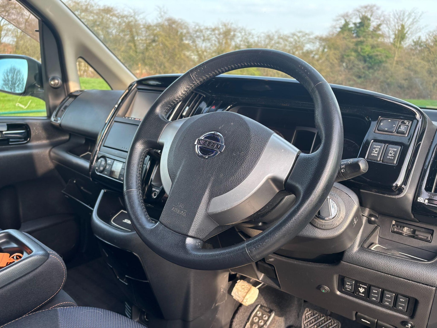 Used Nissan Serena 2021 for sale - 77786334: Photo 24