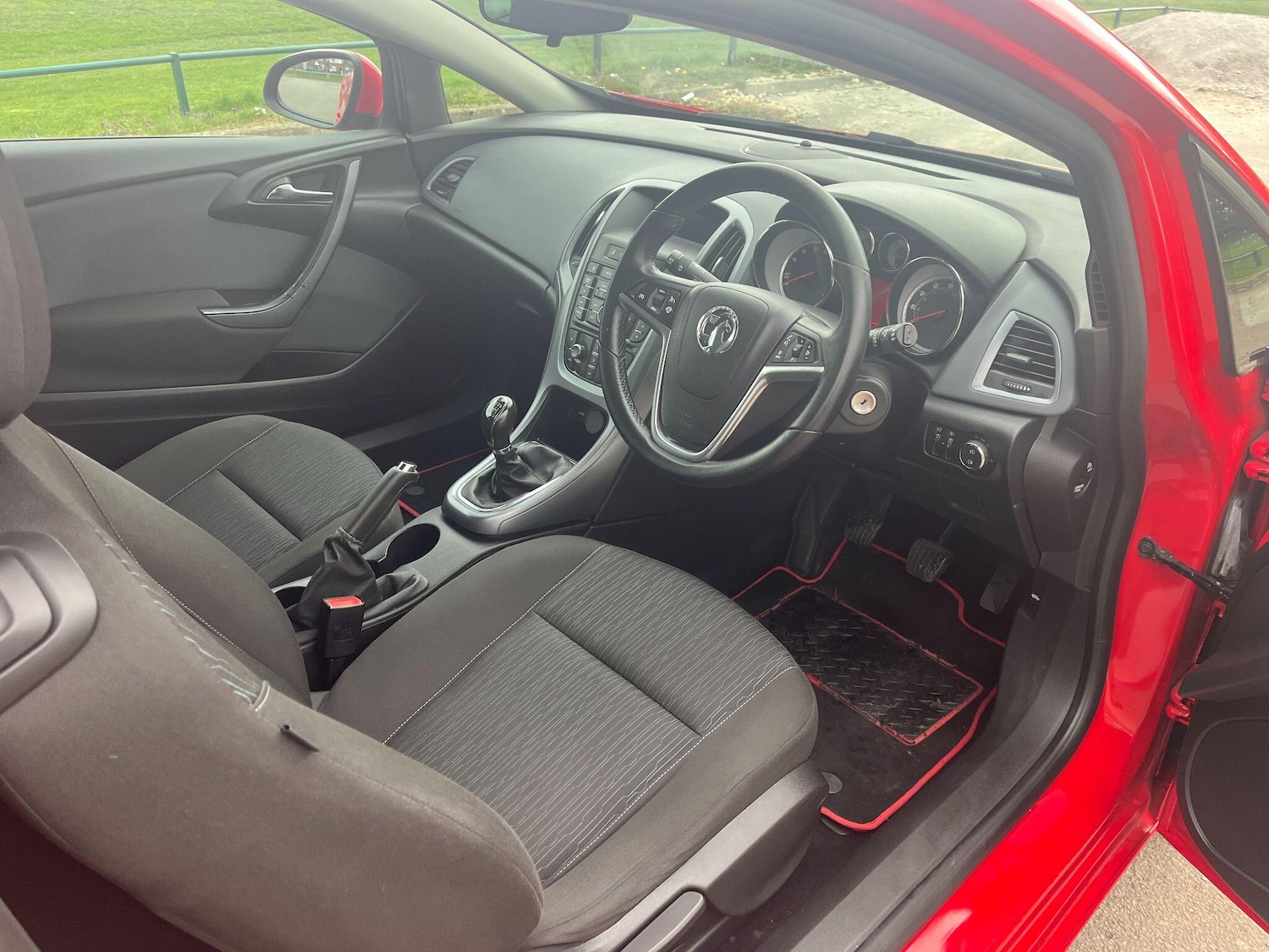 Used Vauxhall Astra GTC 2015 for sale - 78009470: Photo 10