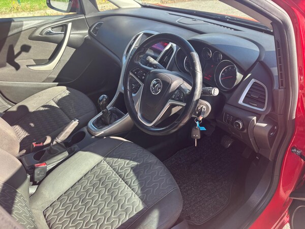 Used Vauxhall Astra 2013 for sale - 76190882: Photo 11