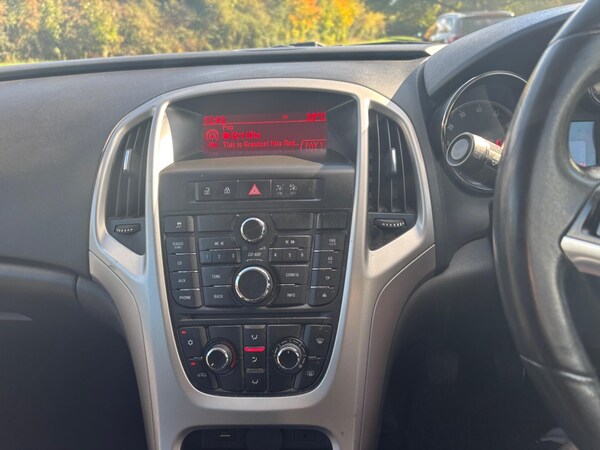 Used Vauxhall Astra 2013 for sale - 76190882: Photo 18