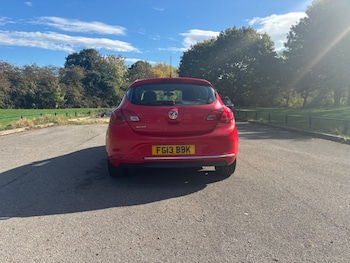 Used Vauxhall Astra 2013 for sale - 76190882: Photo