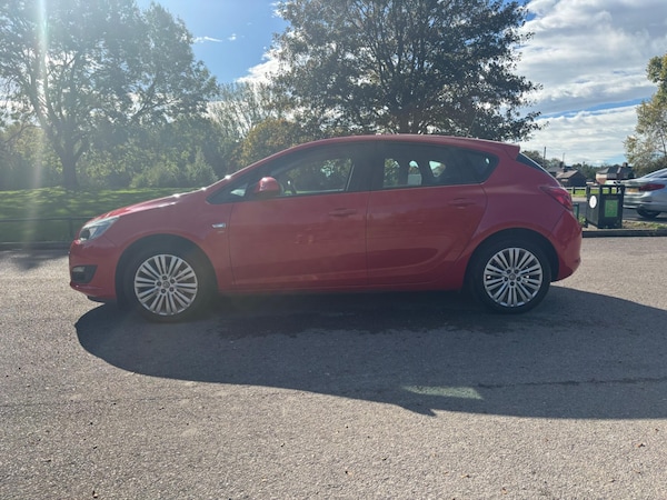 Used Vauxhall Astra 2013 for sale - 76190882: Photo 6