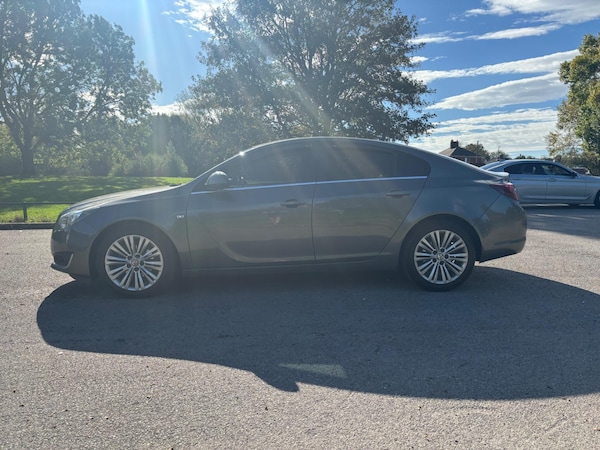 Used Vauxhall Insignia 2017 for sale - 76190892: Photo 6