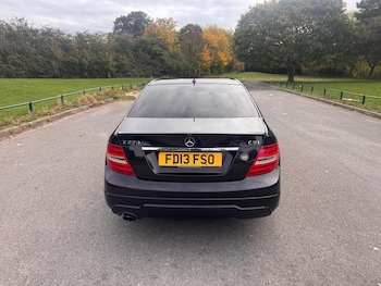 Used Mercedes-Benz C-Class 2013 for sale - 76232889: Photo