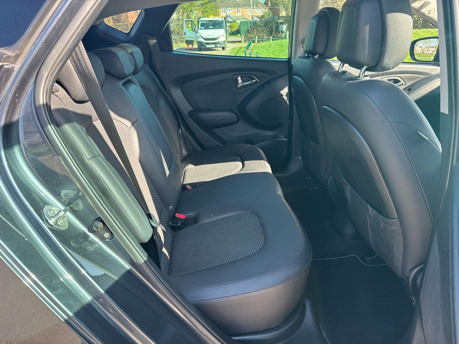 Used Hyundai Ix35 2011 for sale - 77942310: Photo 14