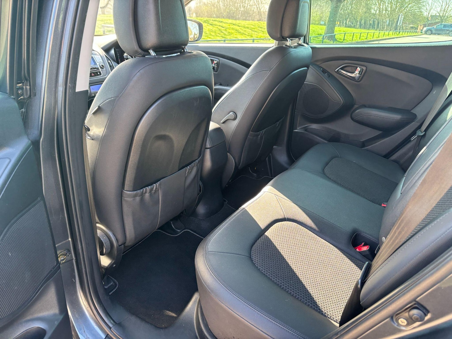 Used Hyundai Ix35 2011 for sale - 77942310: Photo 15