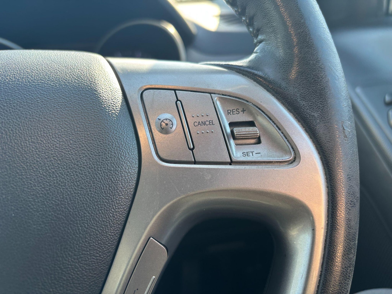 Used Hyundai Ix35 2011 for sale - 77942310: Photo 29