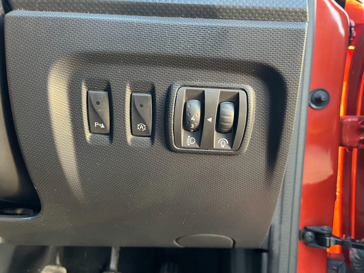 Used Renault Captur 2014 for sale - 77145912: Photo 17