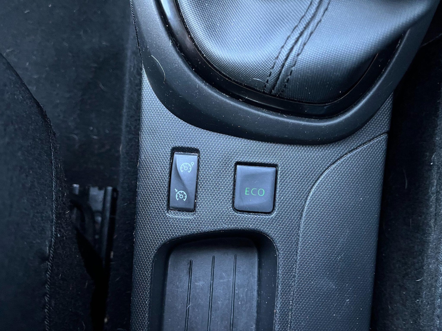 Used Renault Captur 2014 for sale - 77145912: Photo 23