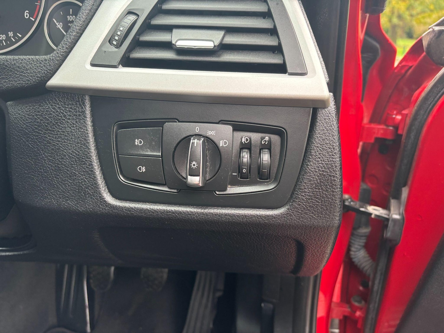 Used BMW 3 Series 2013 for sale - 76361677: Photo 17