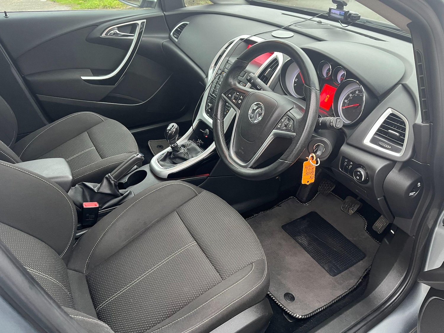 Used Vauxhall Astra 2012 for sale - 77307779: Photo 10